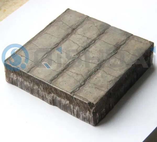 Prendre les conditions de travail comme base et personnaliser la résistance à l'usure : solutions de plaques de surface bimétalliques résistantes à l'usure du Shandong Qishuai